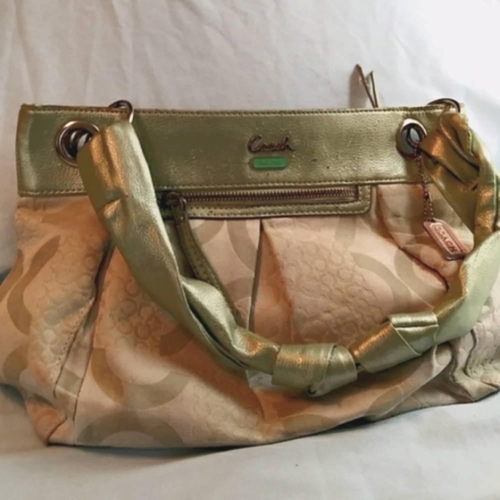 Coach purse - Picture 6 of 12
